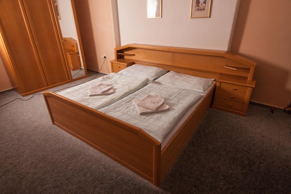 Hotel Haltrava Klenci pod Cerchovem Room photo